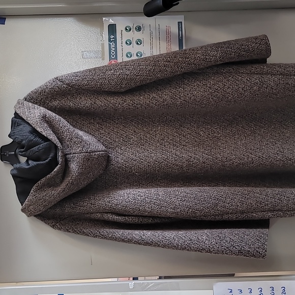 hooded cape... Halloween! - Picture 3 of 8